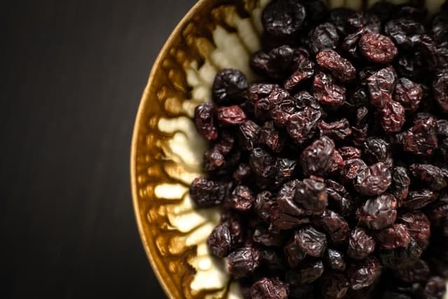 Raisins Raisins