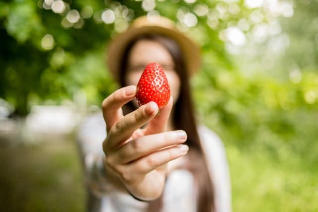 4-Day Yummy Strawberry Diet to Lose 4 Lbs in 4 Days (PDF)