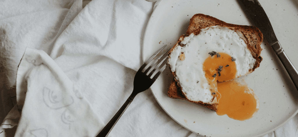 High Protein Fiber Diet Food 5 Ideas of High Protein Fiber Diet Food - Whole grain bread with eggs