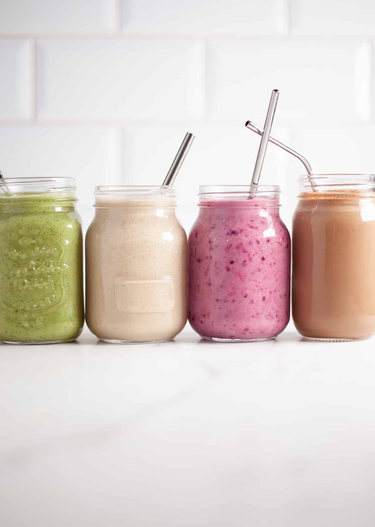 800-Calorie Smoothie Recipes | 8 Smoothie Options