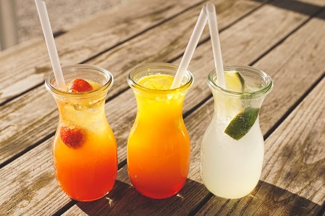 Refined Sugar Free Lemonade Recipe (8 Different Flavors)