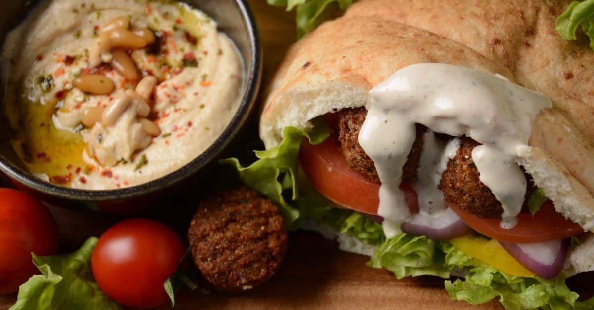Mediterranean-Friendly Traditional Falafel Recipe