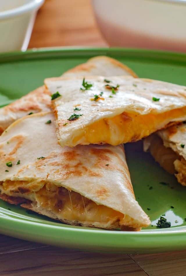 Low Carb Chicken Quesadillas Low Carb Chicken Quesadillas