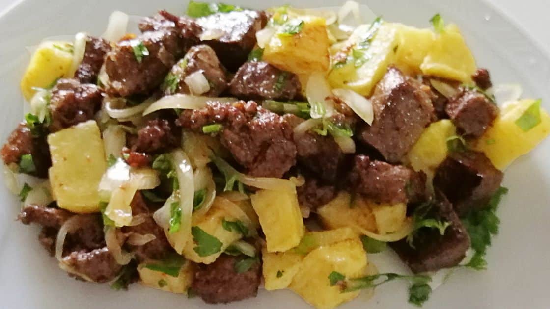 Liver and Onions with Gravy Recipe | 39g Protein and Low Calorie
